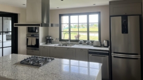 A5508A9B-9F4A-420B-BE2F-E9D9B524D2DE_1_105_c